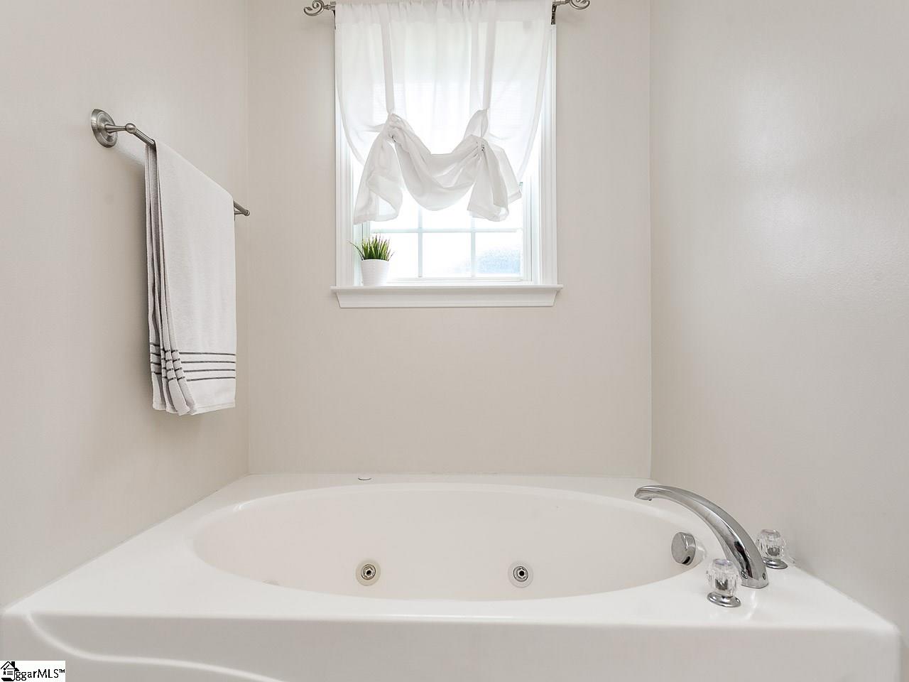 341 Fisher Lake Road Lyman, SC 29365 - Photo 19 of 31 Gallery Image 19