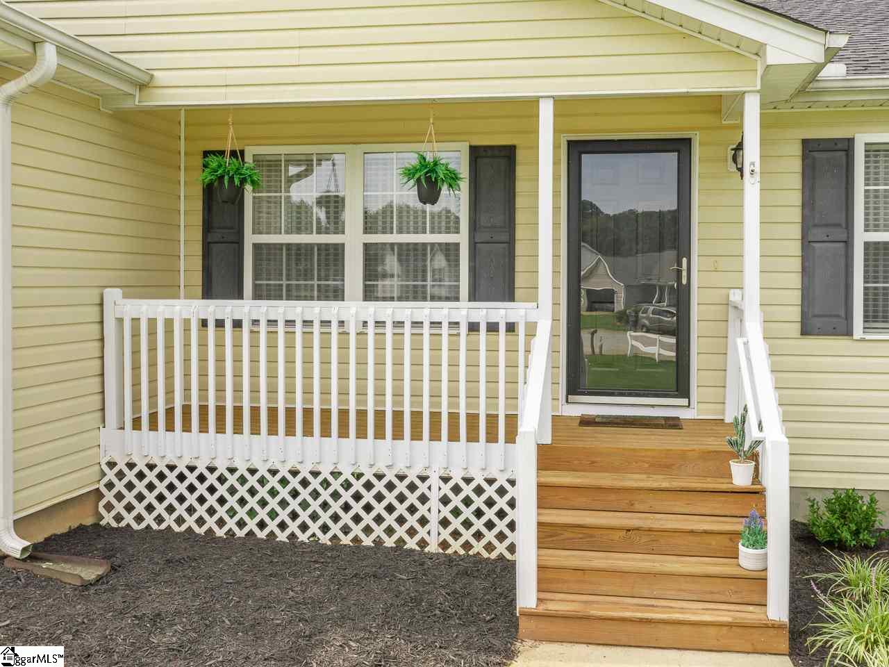 341 Fisher Lake Road Lyman, SC 29365 - Photo 6 of 31 Gallery Image 6