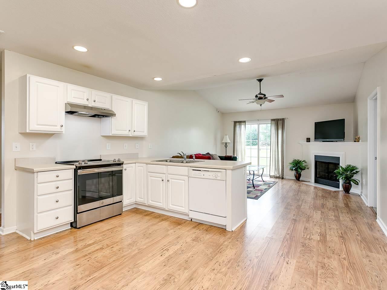 341 Fisher Lake Road Lyman, SC 29365 - Photo 10 of 31 Gallery Image 10