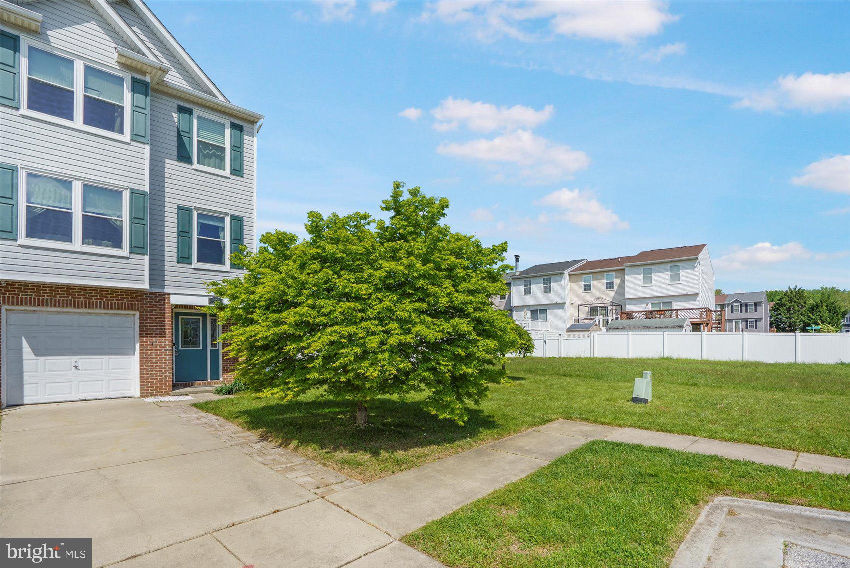 652 Hunting Fields Road Baltimore, MD 21220 - Photo 2 of 39