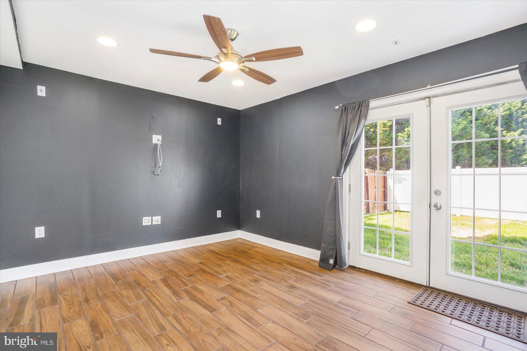 652 Hunting Fields Road Baltimore, MD 21220 - Photo 5 of 39