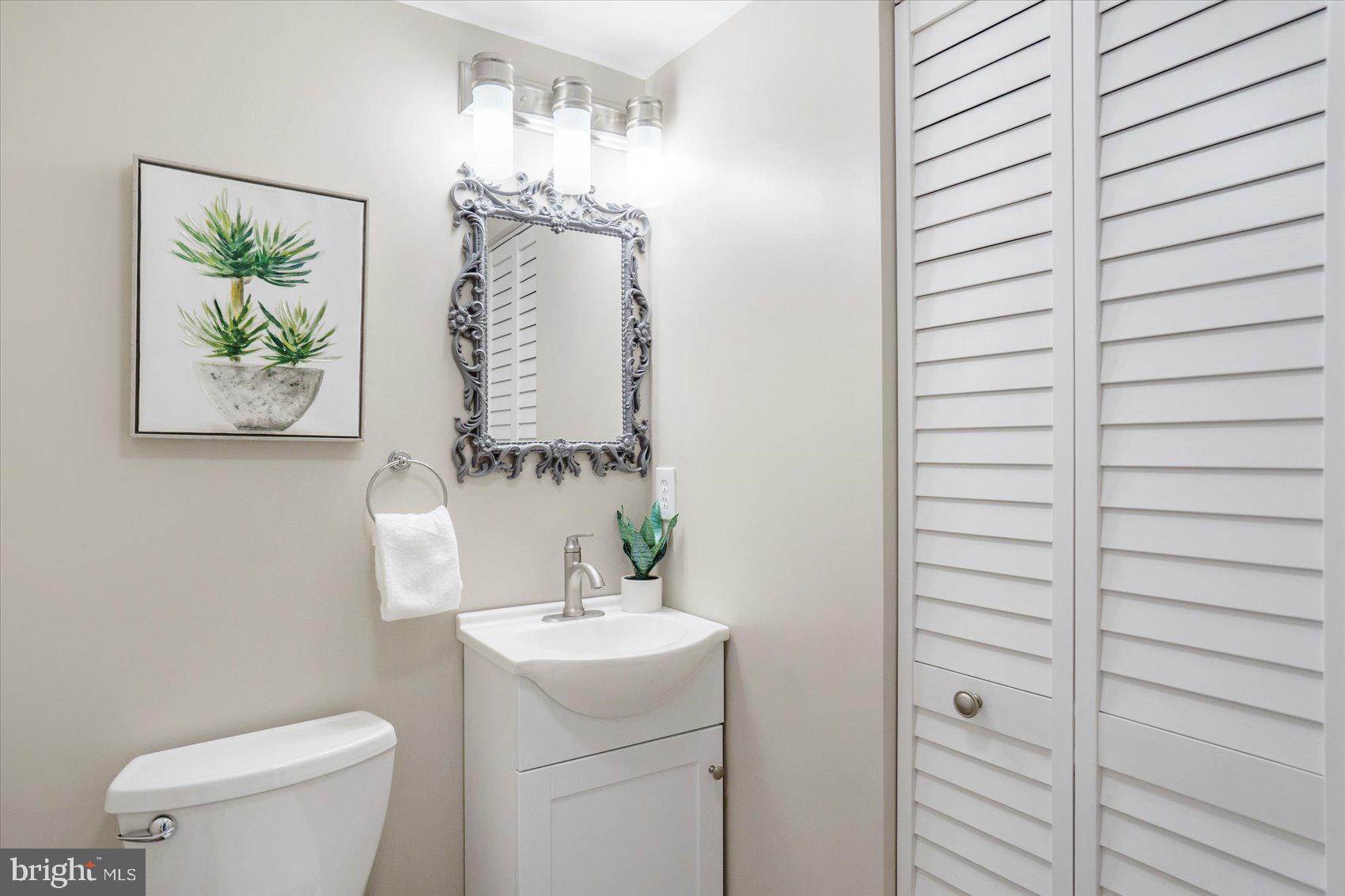 652 Hunting Fields Road Baltimore, MD 21220 - Photo 8 of 39