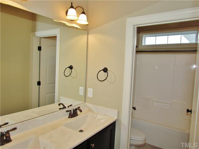 12401 Angel Falls Road Raleigh, NC 27614 - Photo 20 of 25 Bathroom