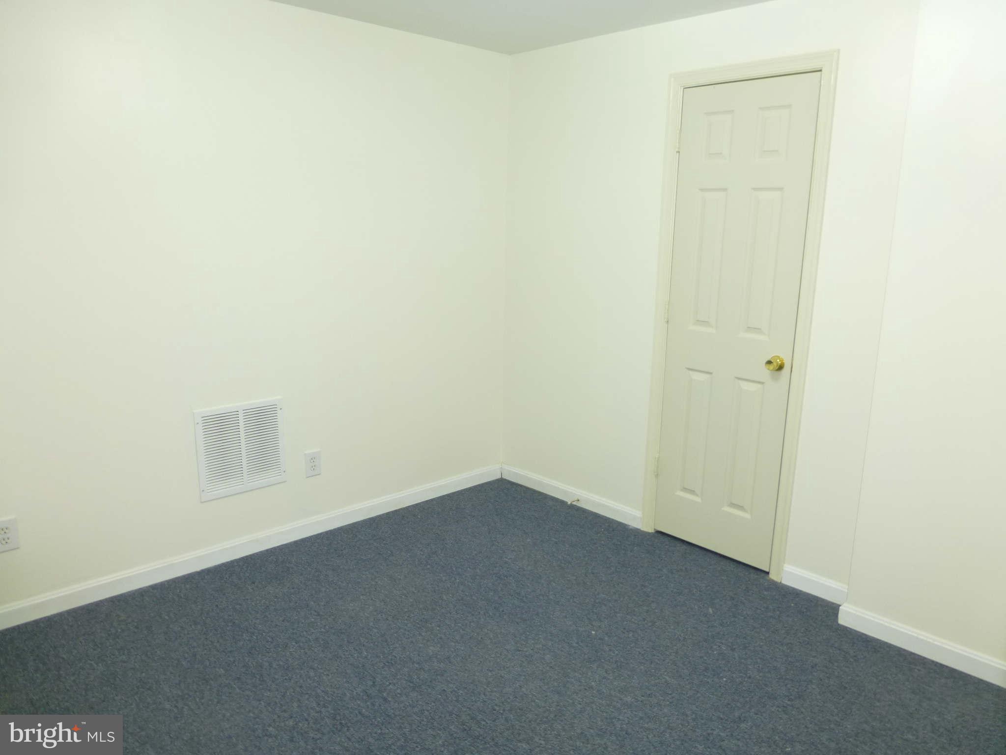 7311 Treetop Hill Lane Springfield, VA 22152 - Photo 20 of 26 a view of an empty room