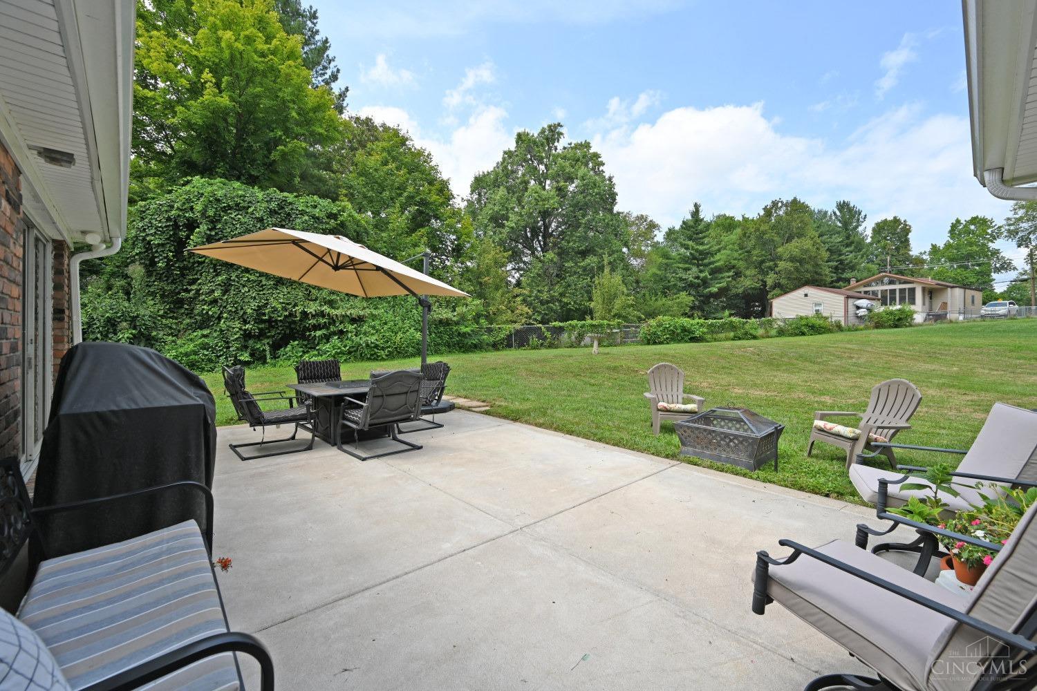 3859 Boomer Road Cincinnati, OH 45247 - Photo 43 of 54