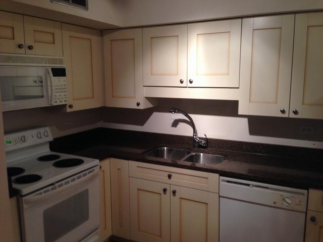 601 Ridge Avenue, Unit 403 Evanston, IL 60202 - Photo 5 of 10