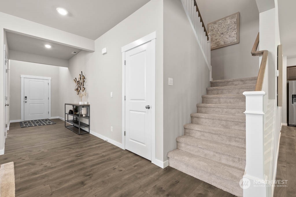 15445 Southeast 143rd Place, Unit 17 Renton, WA 98059 - Photo 19 of 37 Gallery Image 19