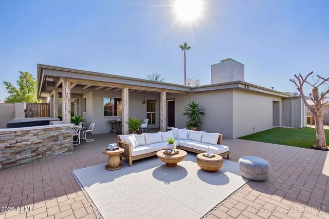 $399,900 | 11846 North 30th Drive, Phoenix, AZ 85029