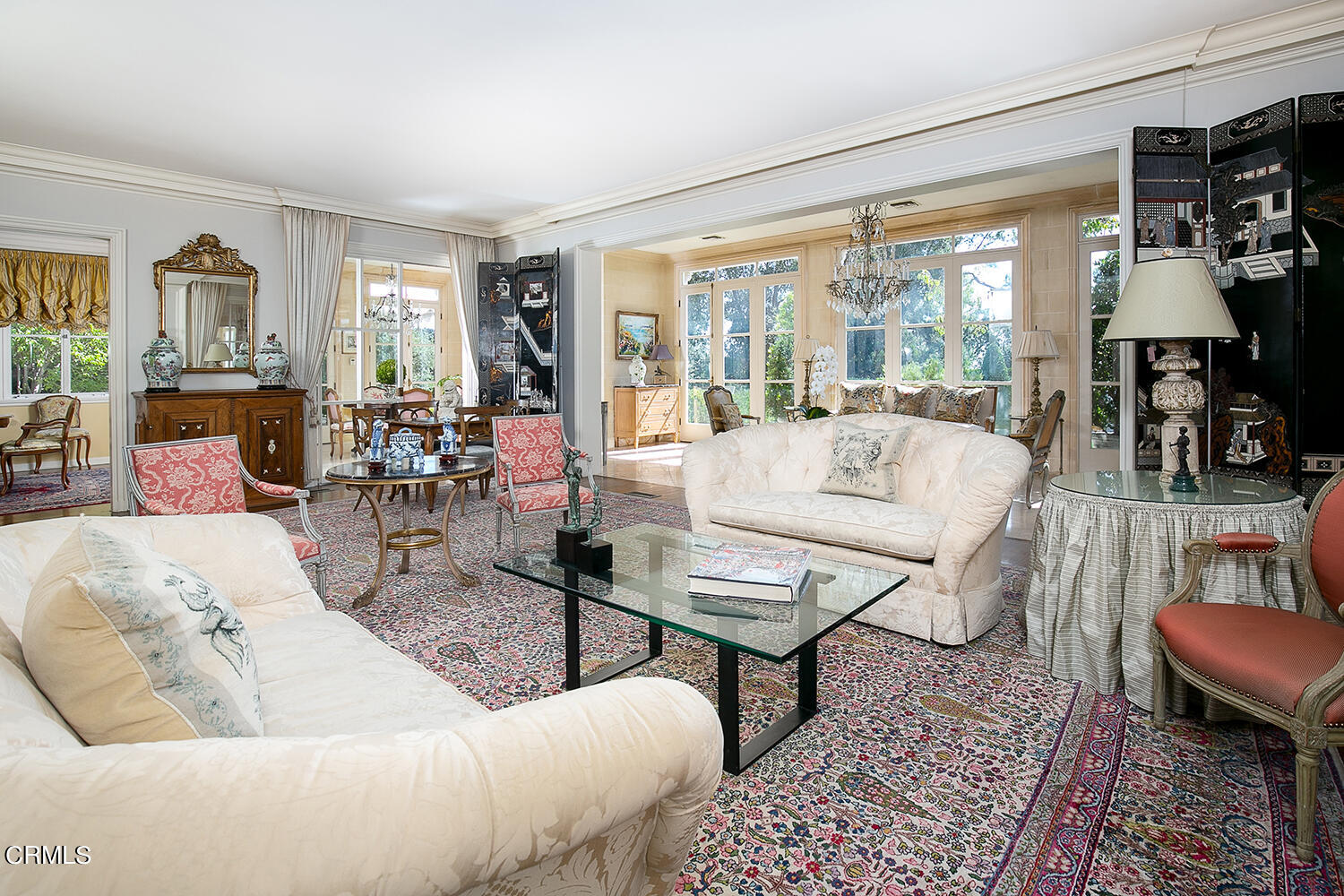 3 Oak Knoll Terrace Pasadena, CA 91106 - Photo 8 of 46 a living room with furniture and a large window