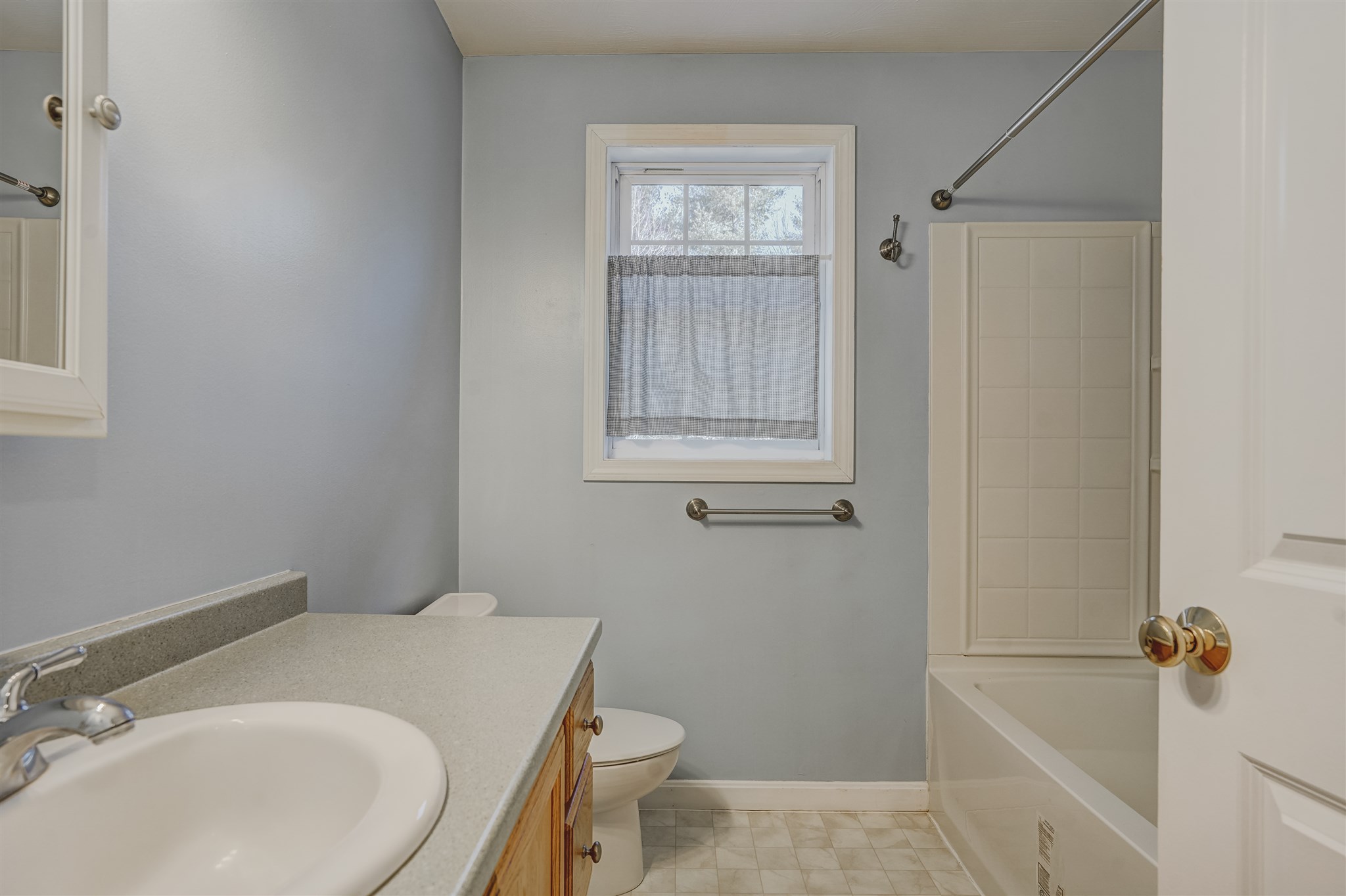 122 Pinecrest Road Litchfield, NH 03052 - Photo 22 of 31 Gallery Image 22