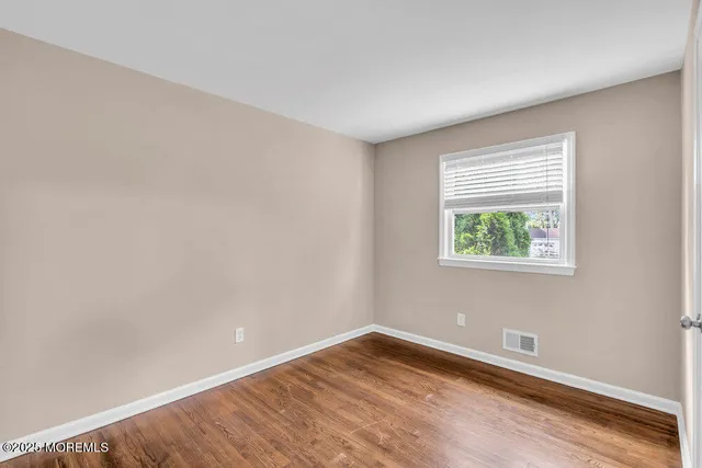 $559,900 | 308 Colonial Drive, Toms River, NJ 08753