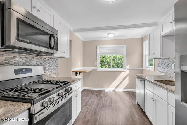 $559,900 | 308 Colonial Drive, Toms River, NJ 08753