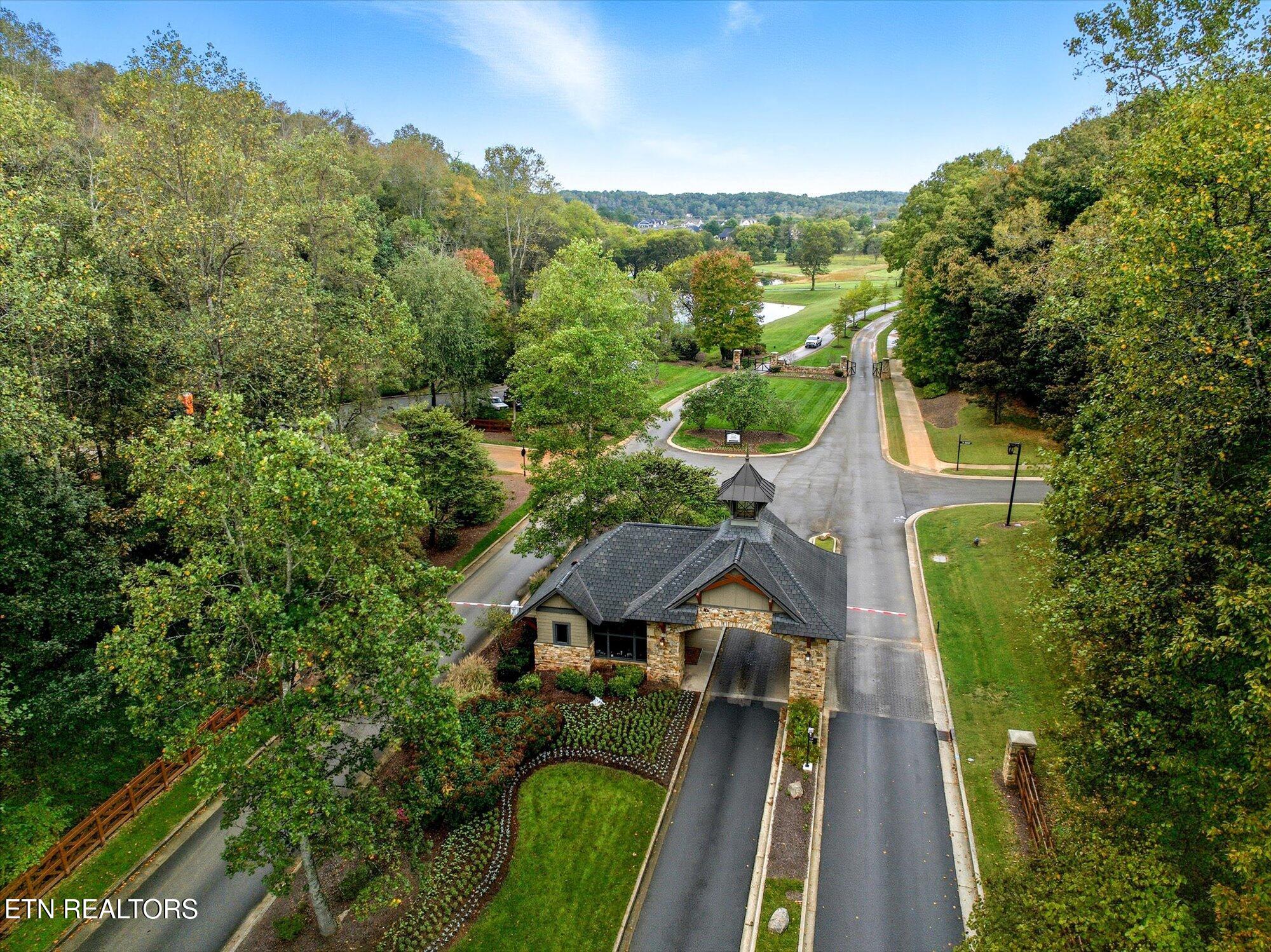 247 Mockingbird Lane Loudon, TN 37774 - Photo 3 of 11 24-247-Mockingbird-Ln-Loudon-TN-24