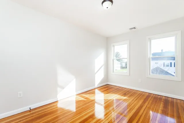 $2,300 | 74 Austin Street, Unit 2, Norwood, MA 02062