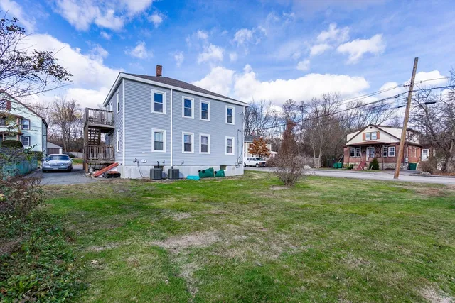 $2,300 | 74 Austin Street, Unit 2, Norwood, MA 02062