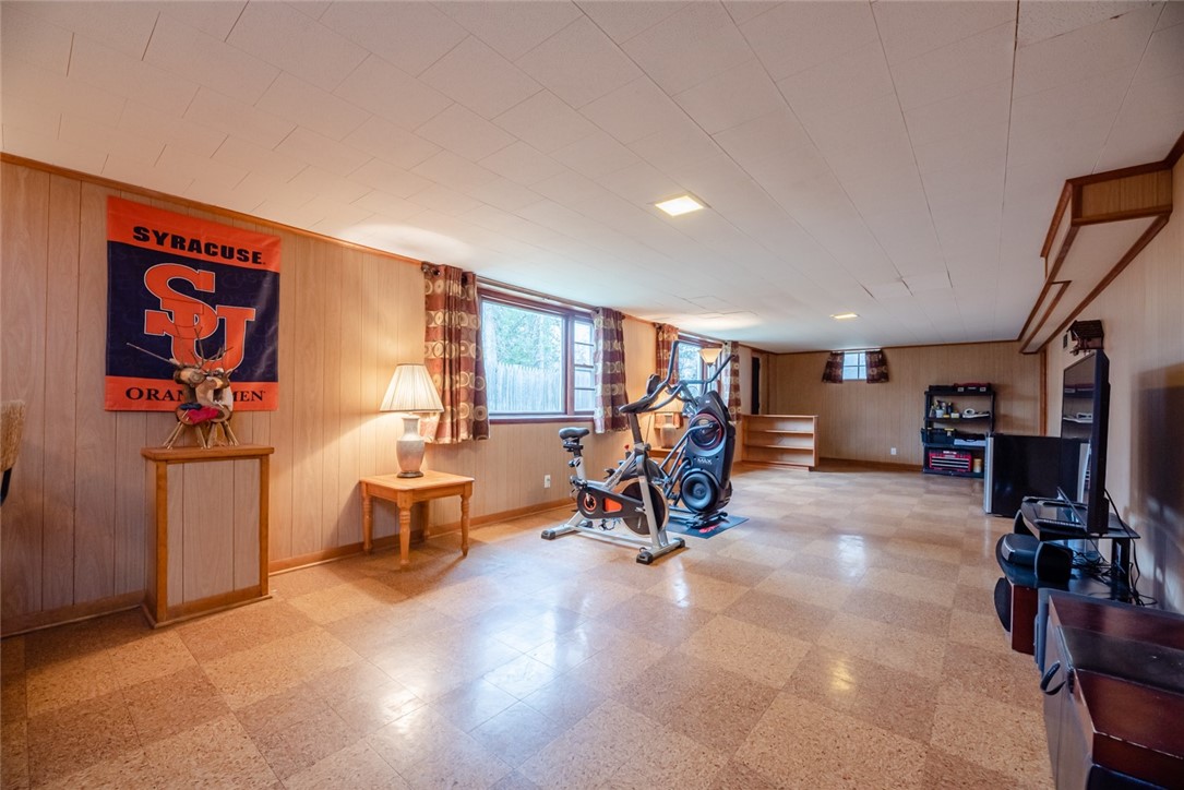 105 Frederick Drive Gates, NY 14624 - Photo 32 of 40