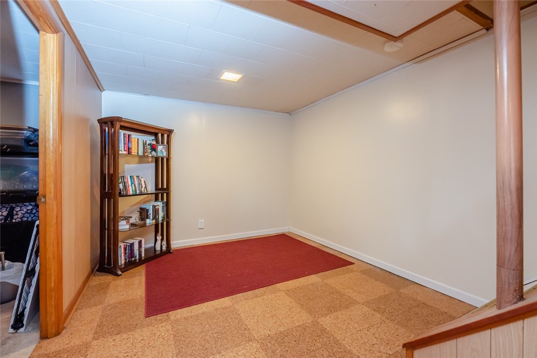 105 Frederick Drive Gates, NY 14624 - Photo 38 of 40 Maybe your new "work or school from home" location