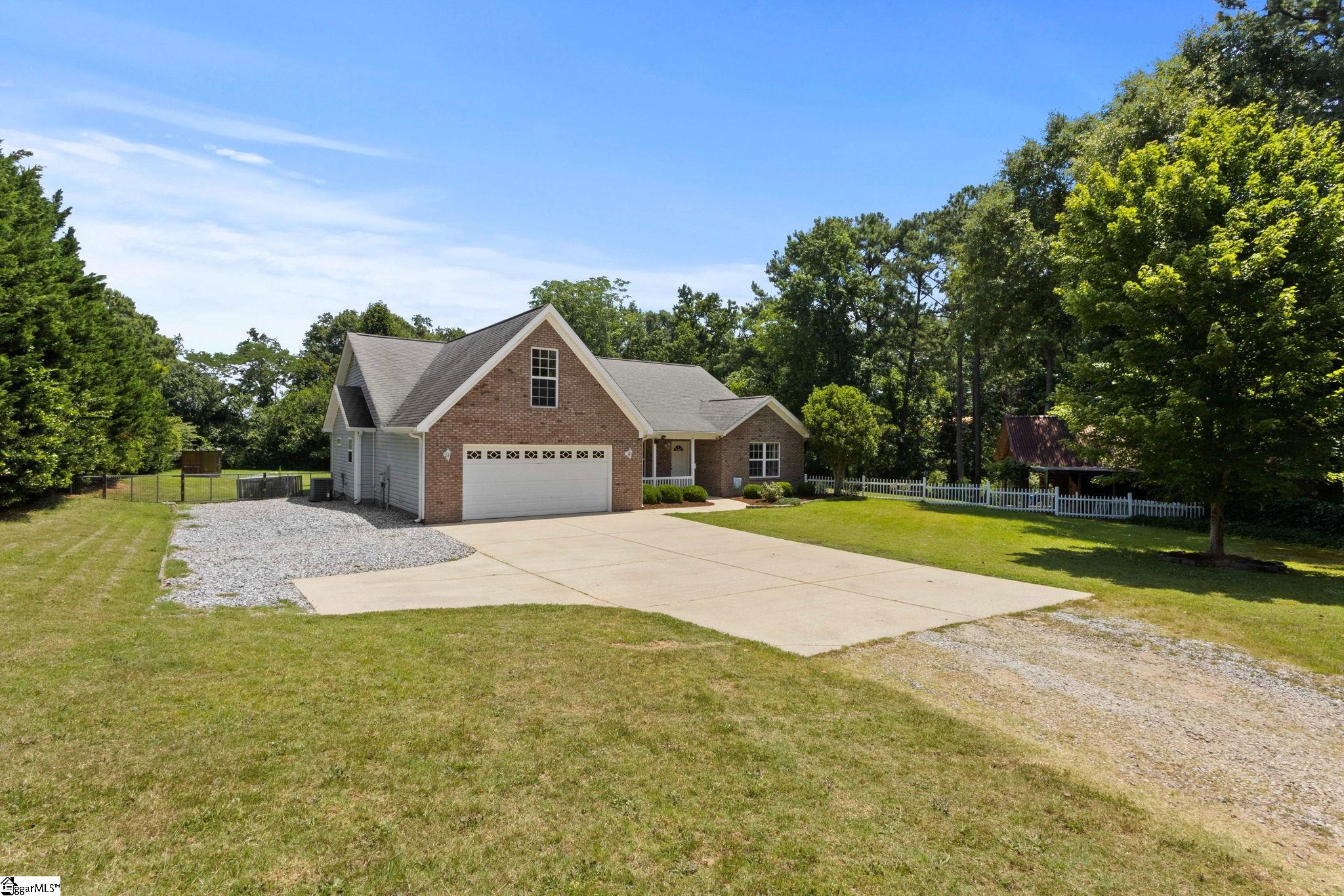 111 Dillard Road Duncan, SC 29334 - Photo 43 of 45 Gallery Image 43