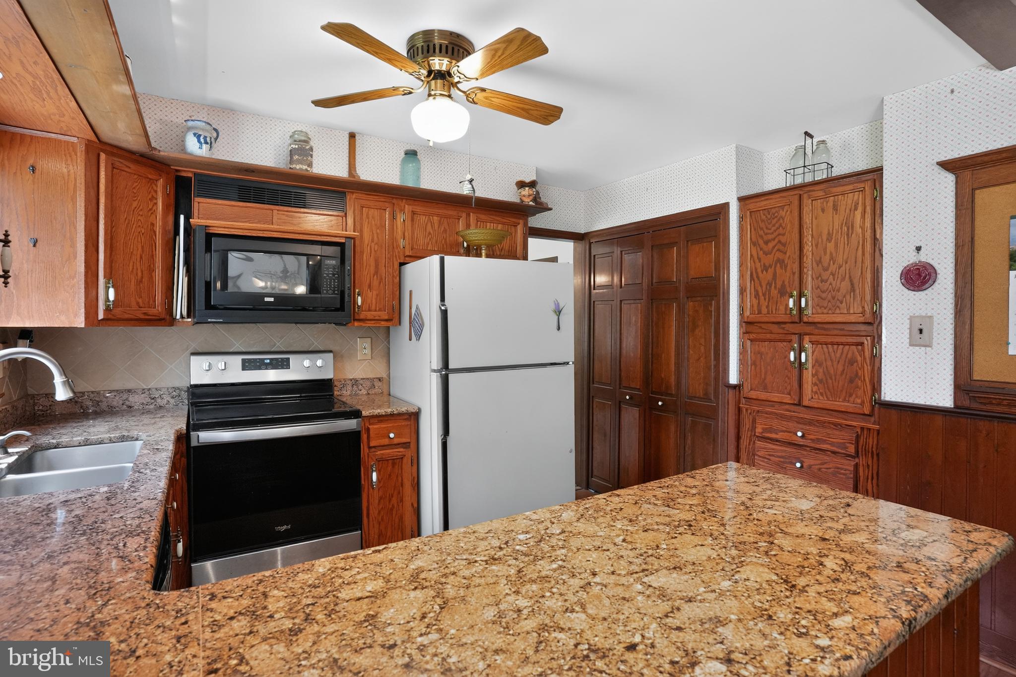 272 Pigeon Creek Road Pottstown, PA 19465 - Photo 20 of 40