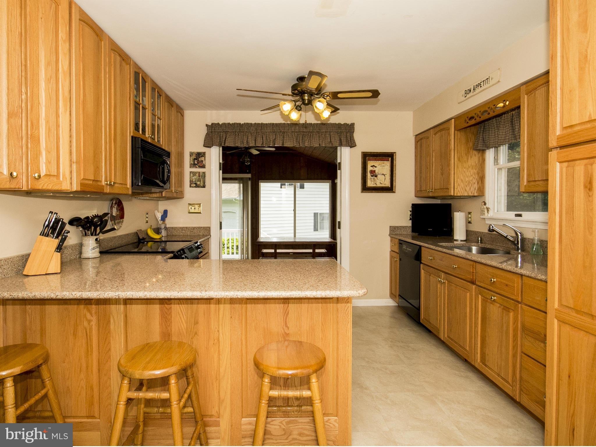 10726 Jones Road Kingsville, MD 21087 - Photo 8 of 30 Open Kitchen w/Breakfast Bar