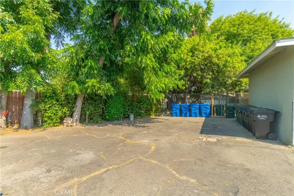 $1,850 | 745 North Currier Street, Pomona, CA 91768