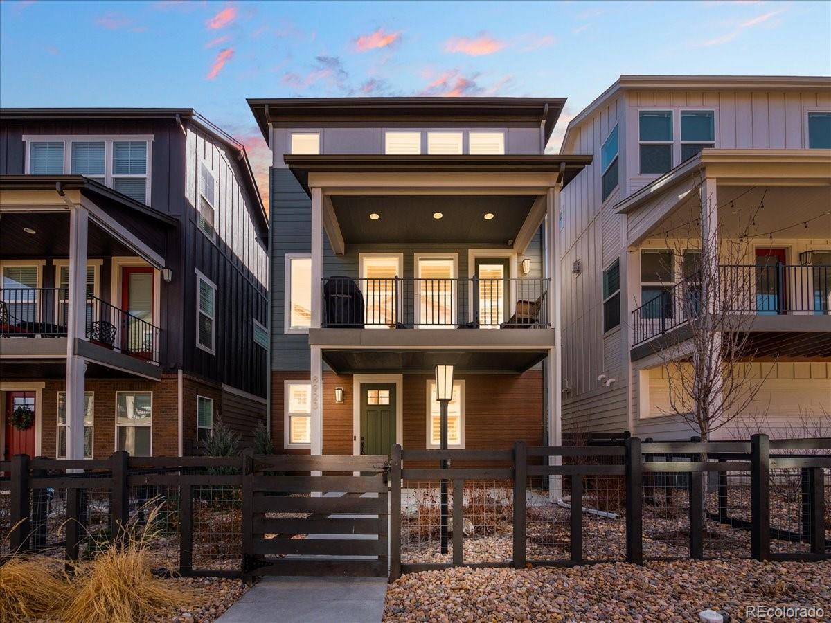 8923 Ramblestone Street Highlands Ranch, CO 80129 - Photo 2 of 40 Gallery Image 2