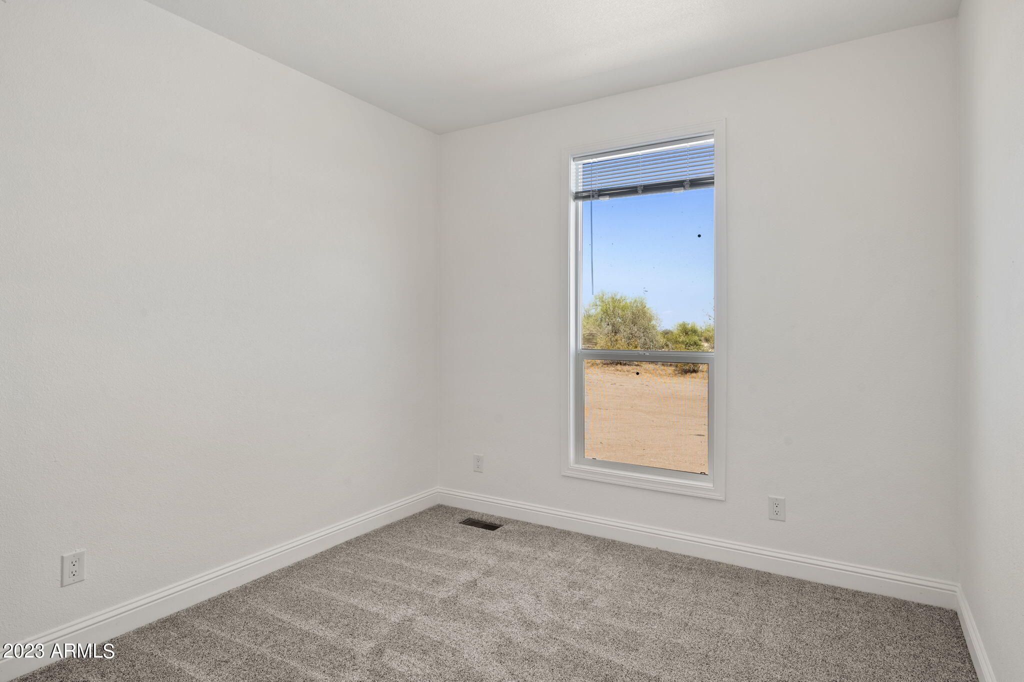 2128 North Arido Road Maricopa, AZ 85139 - Photo 17 of 24 14-web-or-mls-2128-n-arido-rd