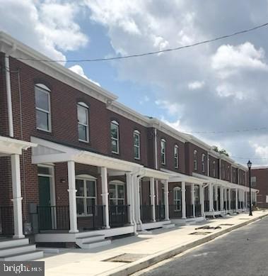 836 Bennett Street Wilmington, DE 19801 - Photo 5 of 66 a view of a building