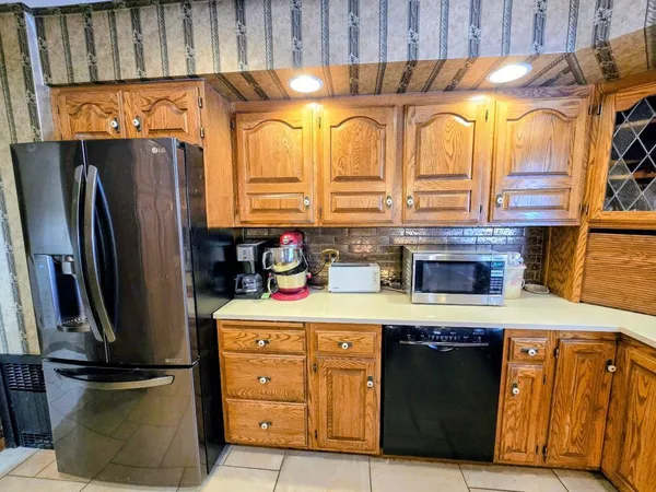 $249,900 | 910 3rd Avenue Southwest, Pipestone, MN 56164