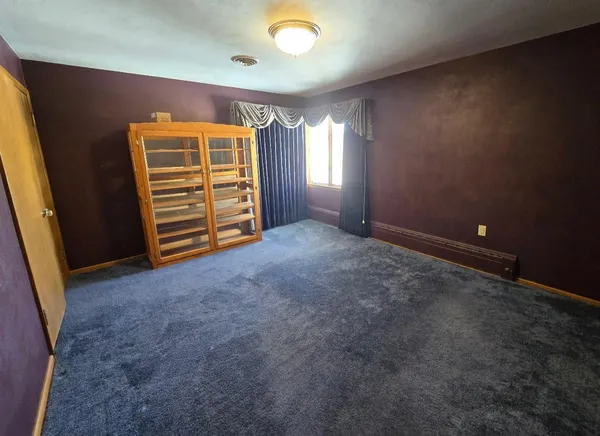 $249,900 | 910 3rd Avenue Southwest, Pipestone, MN 56164