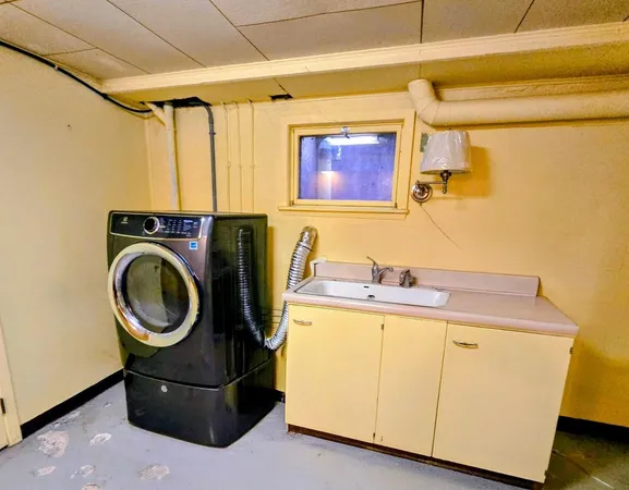 $249,900 | 910 3rd Avenue Southwest, Pipestone, MN 56164