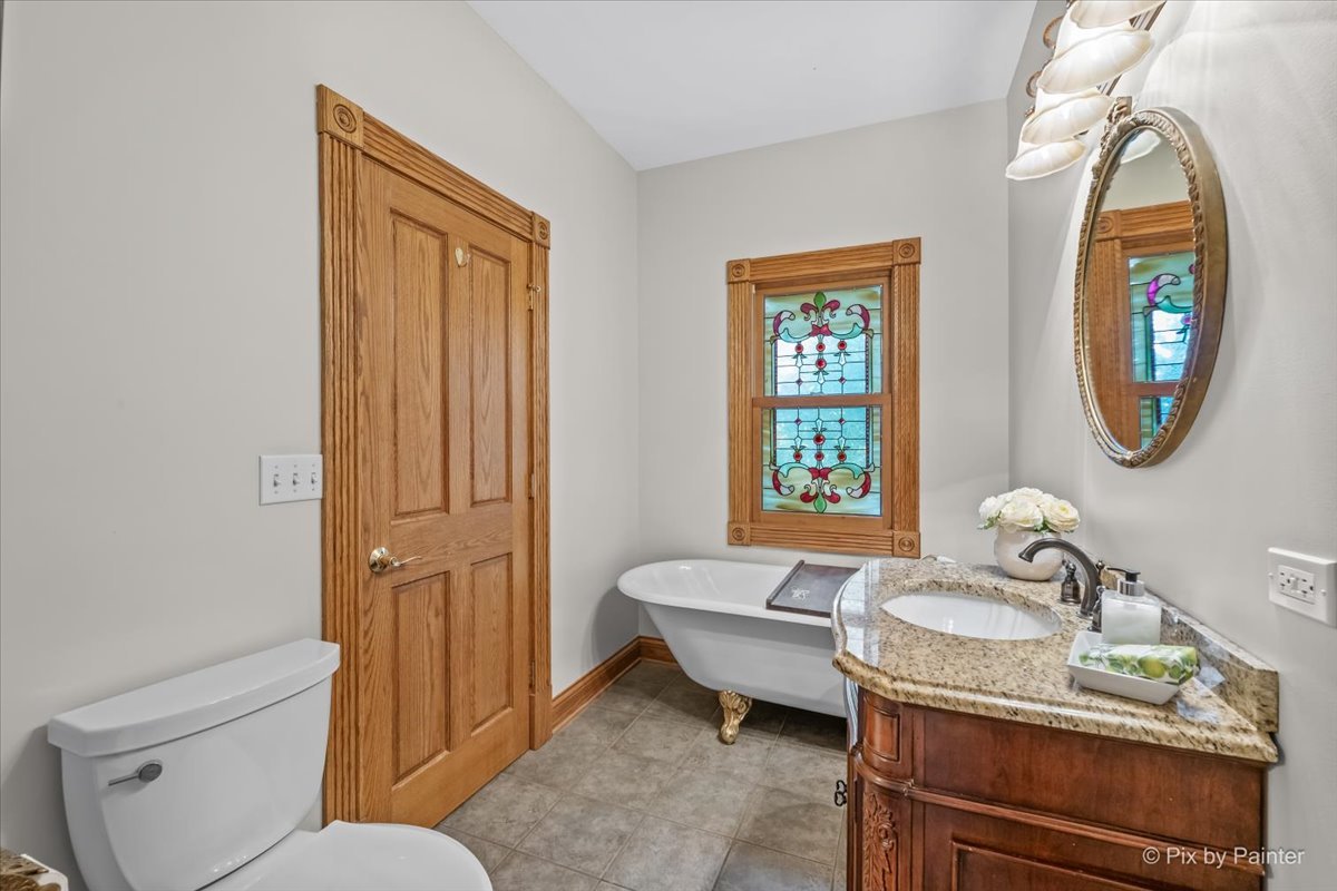 39W632 Bolcum Road St. Charles, IL 60175 - Photo 54 of 89 Gallery Image 54
