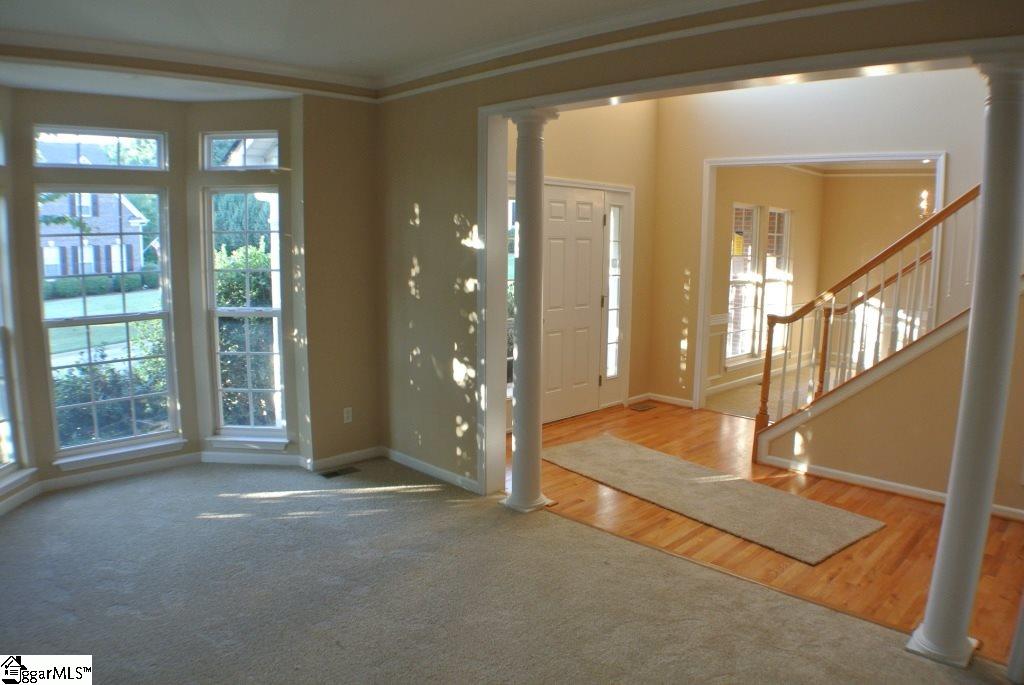 2 Spring Moss Court Simpsonville, SC 29681 - Photo 5 of 36 Gallery Image 5
