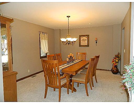 9065 Knouff Road Piqua, OH 45356 - Photo 6 of 24