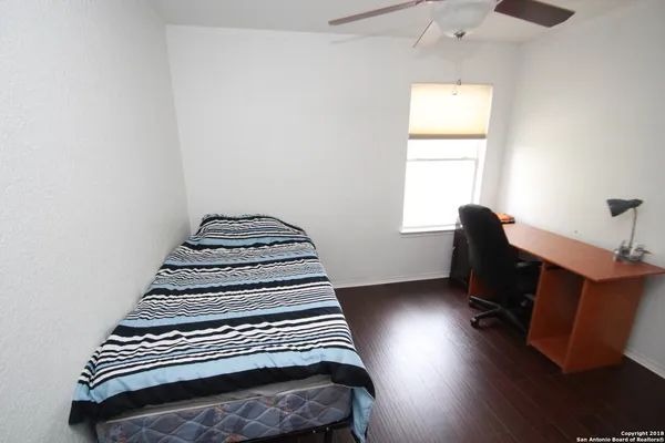 $1,700 | 302 Agency Oaks, San Antonio, TX 78249