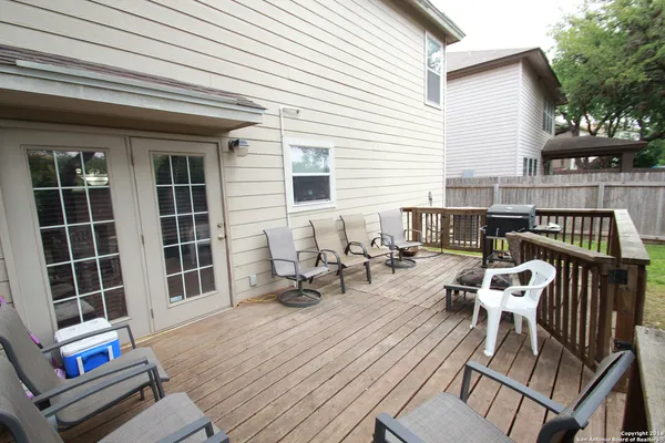 $1,700 | 302 Agency Oaks, San Antonio, TX 78249