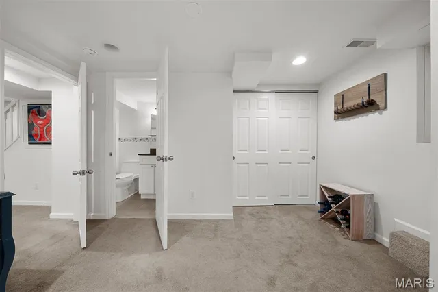 $599,900 | 8417 Colonial Lane, St. Louis, MO 63124