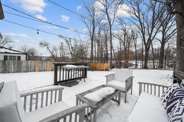 $599,900 | 8417 Colonial Lane, St. Louis, MO 63124