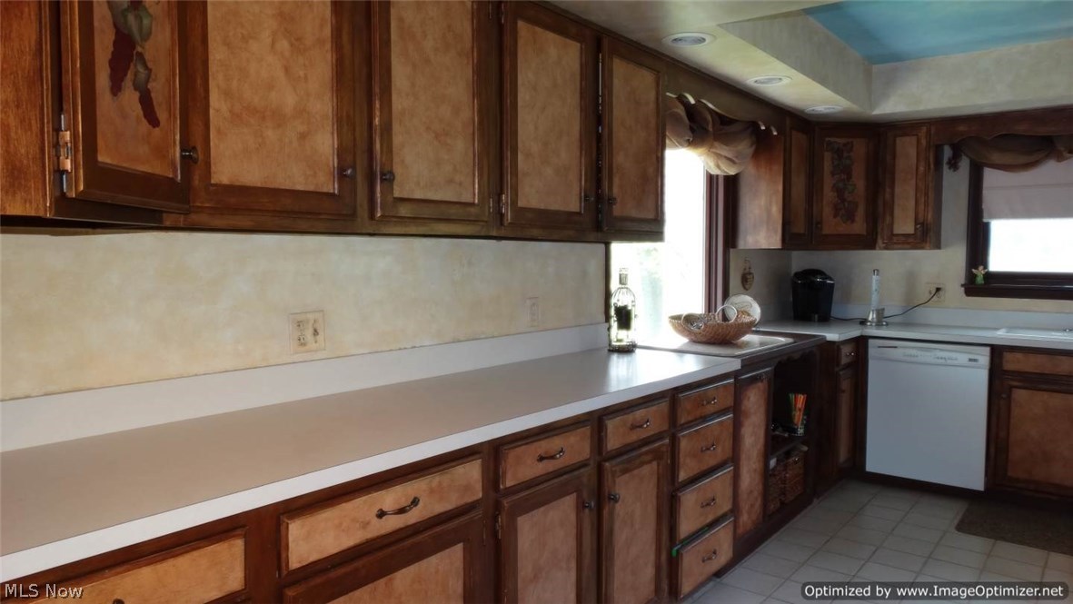 11857 Bean Road Chardon, OH 44024 - Photo 12 of 23