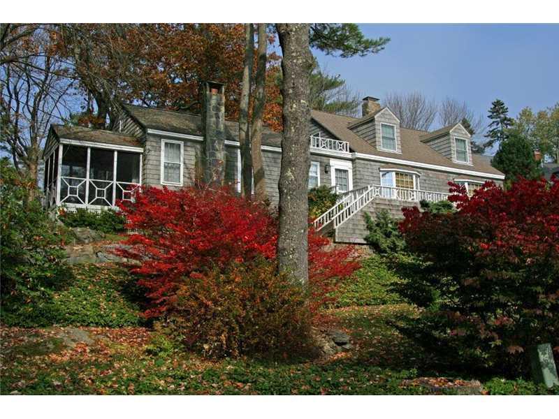 4 Singles Road Cape Elizabeth, ME 04107 - Photo 3 of 35 Exterior Back.