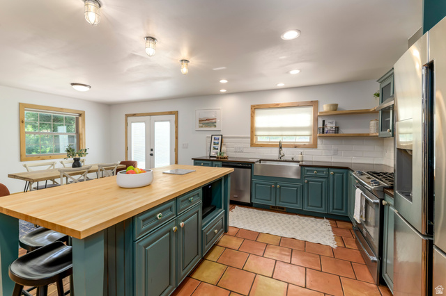 3070 Little Cottonwood Road Sandy, UT 84092 - Photo 12 of 37