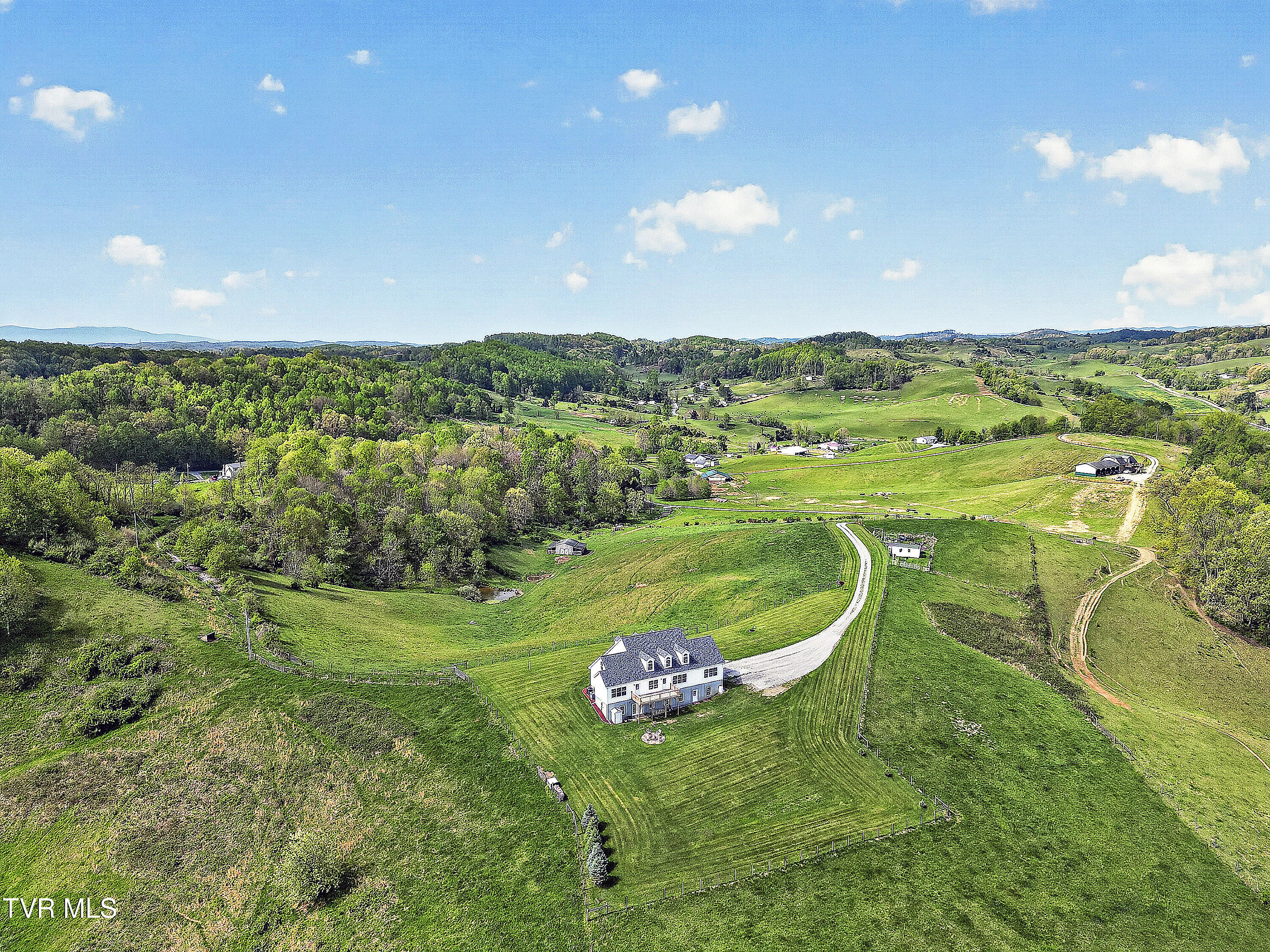 13129 Northridge Road Abingdon, VA 24210 - Photo 75 of 89 Drone Footage