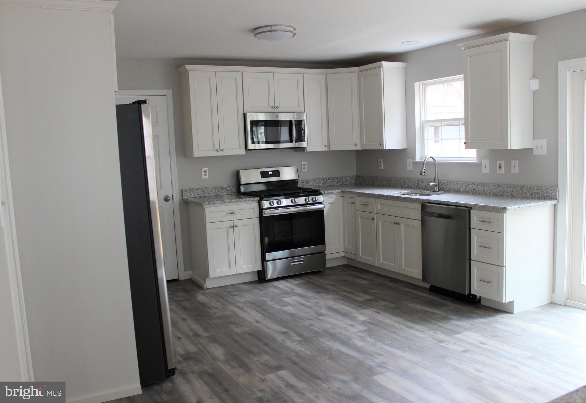 3162 William Road Garnet Valley, PA 19060 - Photo 6 of 29 Kitchen