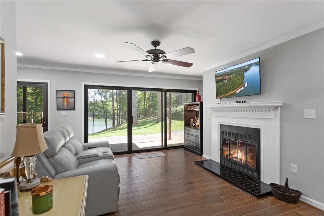 1702 Leeward Road Anderson, SC 29625 - Photo 5 of 42