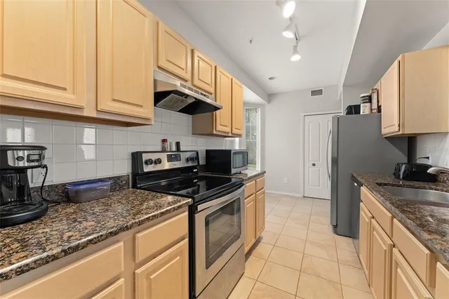 $239,000 | 420 Summit Ridge Place, Unit 200, Longwood, FL 32779