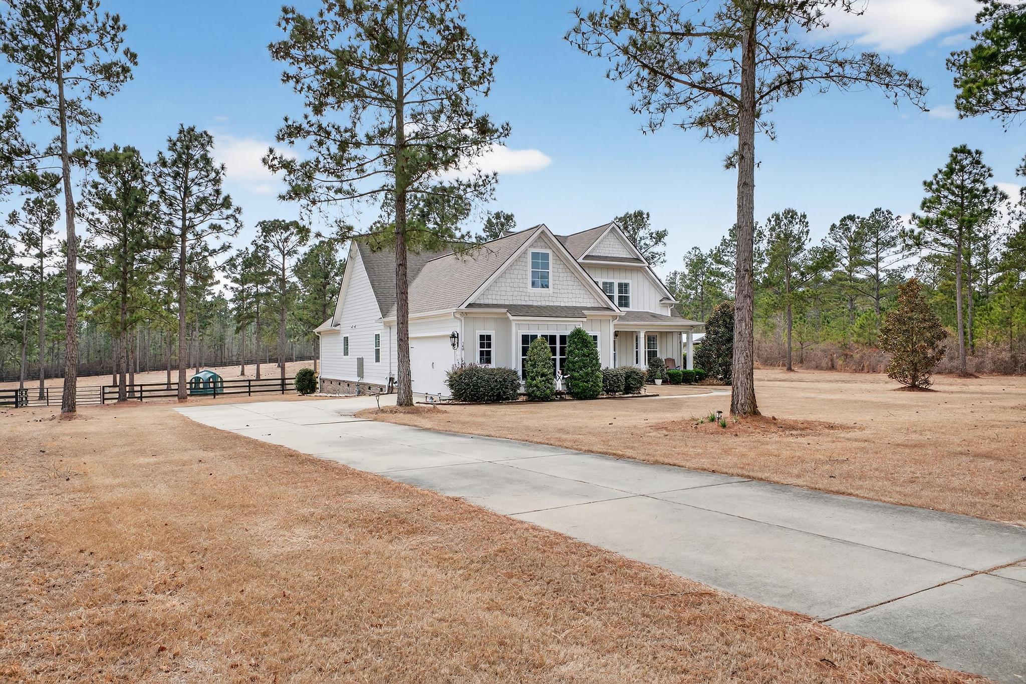 140 Hurlingham Drive Aiken, SC 29801 - Photo 2 of 46 IMG_8571