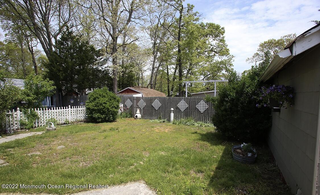 173 Cedarhurst Road Brick, NJ 08723 - Photo 8 of 28 700918A1-3C9A-481B-B054-88CA7BE433D8