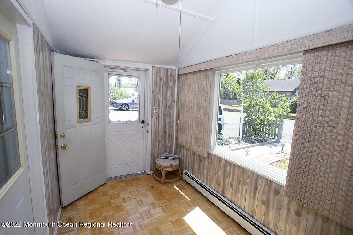 173 Cedarhurst Road Brick, NJ 08723 - Photo 9 of 28 0FAAD688-BE9D-48EF-9C87-C272BA1D2FFE