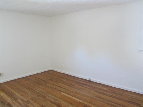 275 Spiers Road Newton, MA 02459 - Photo 7 of 12