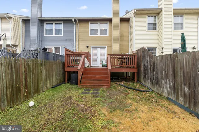 $275,000 | 5380 King Arthur Circle, Baltimore, MD 21237